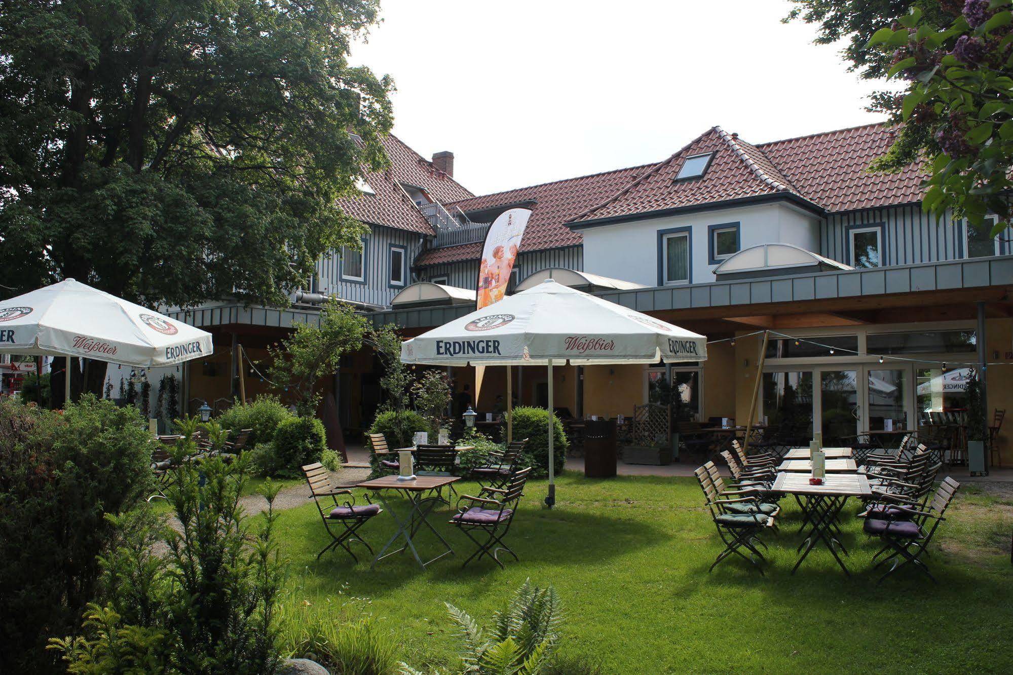 Hotel Zur Heidebluete Hambühren Екстериор снимка